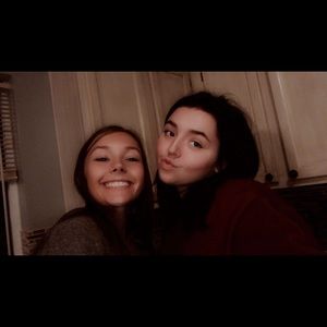 Meet your Posher, Makayla